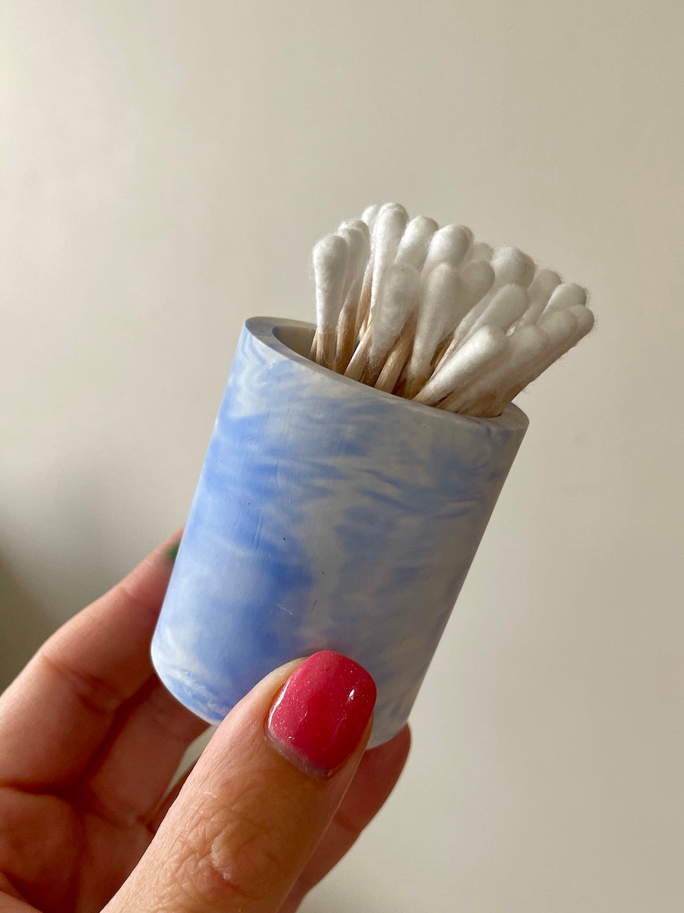 Cotton swab holder